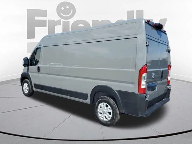 Used 2025 White Ram High Roof image 3