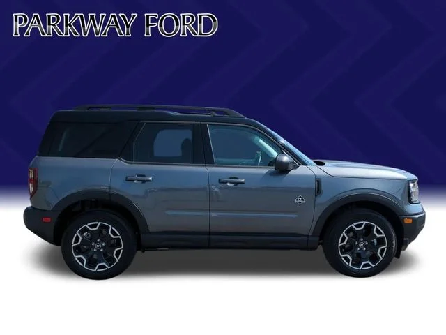 Used 2025 Gray Ford Outer Banks image 6