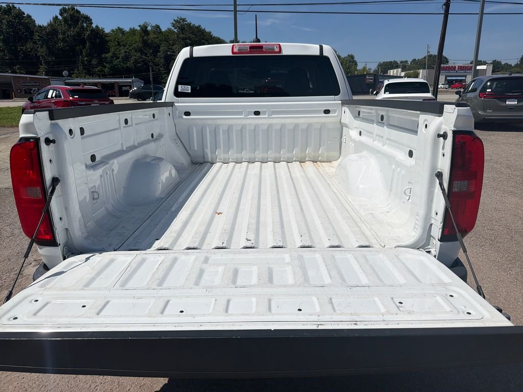 Used 2021 White Chevrolet LT image 10