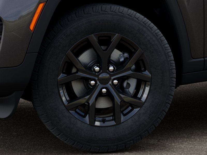 New 2025 Baltic Gray Metallic Clear-Coat Exterior Paint Jeep Altitude X image 40