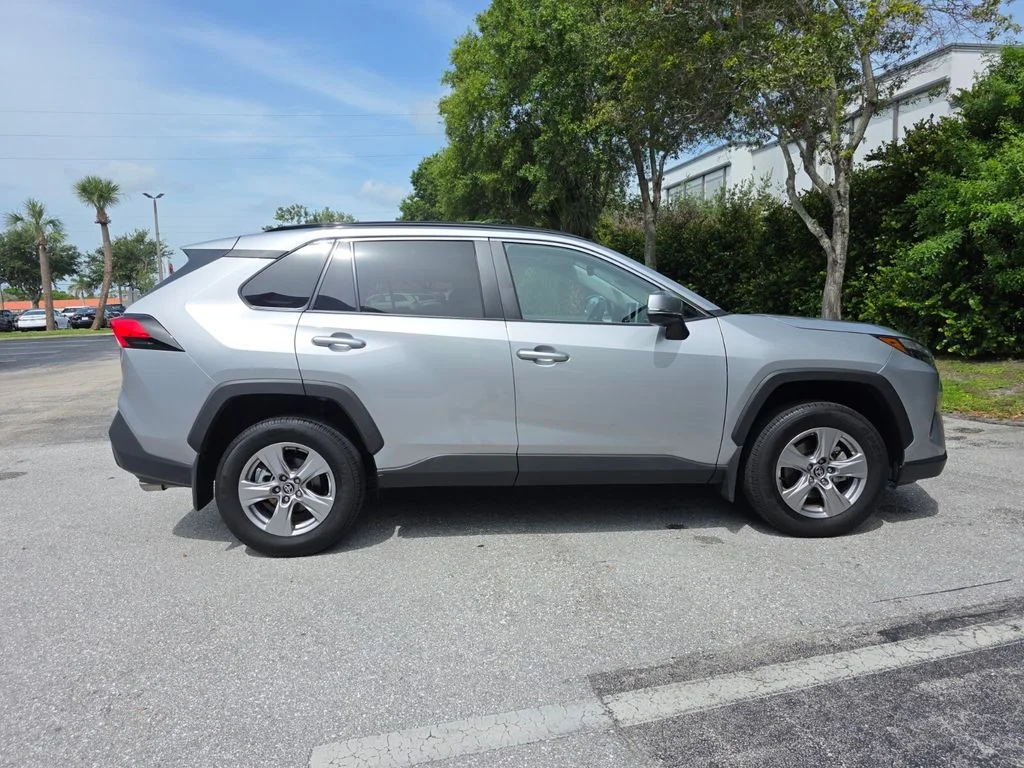 Used 2025 Silver Toyota XLE image 12
