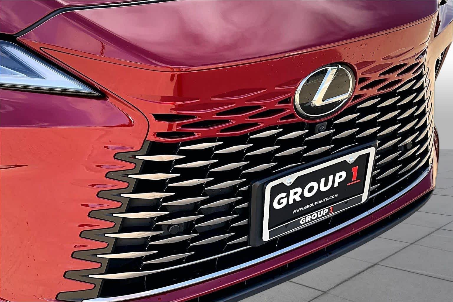Used 2024 Matador Red Mica Lexus Luxury image 30