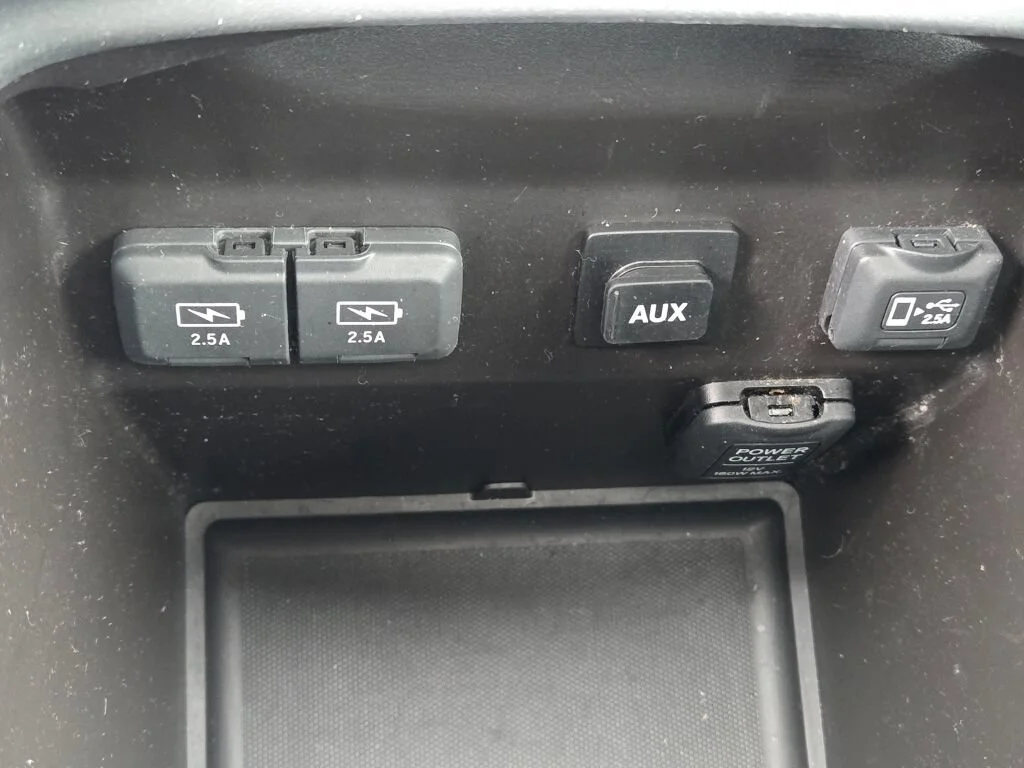 Used 2020 White Acura Technology image 33