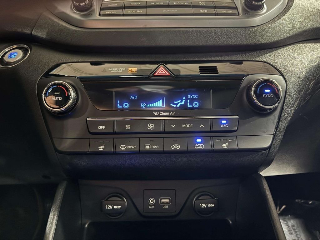 Used 2016 Coliseum Gray Hyundai Limited image 22