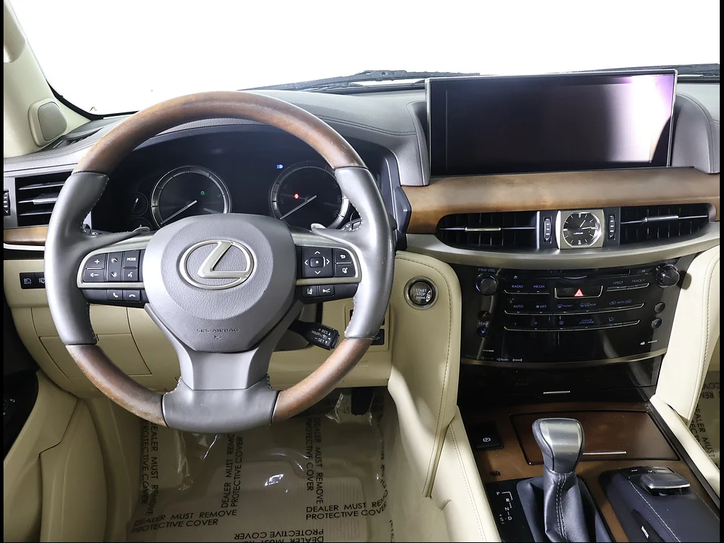 Used 2019 Eminent White Pearl Lexus Two-Row image 8