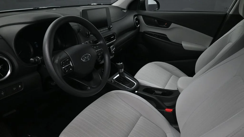 Certified Used 2023 Gray Hyundai SEL image 7