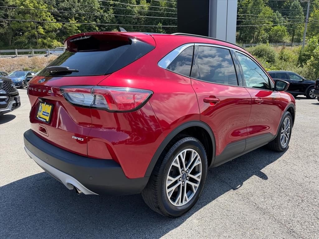 Used 2022 Red Ford SEL image 12