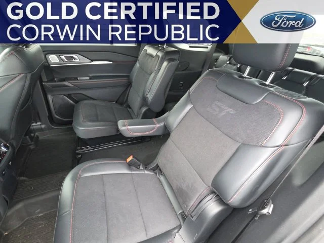 Used 2026 Gray Metallic Ford ST image 12