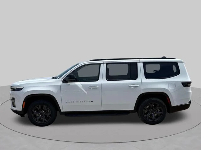 New 2026 Bright White Clear-Coat Exterior Paint Jeep Limited Altitude image 7