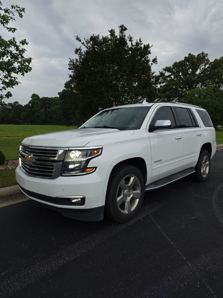 2019 Chevrolet Tahoe 2WD Premier's photo