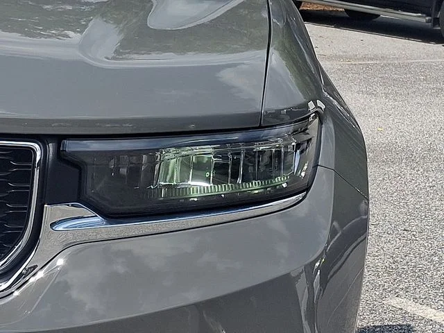 New 2027 Gray Jeep Laredo X image 7