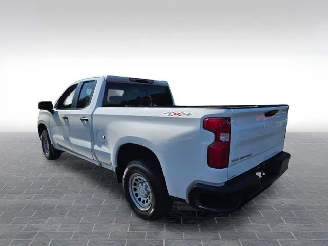 Used 2022 Summit White Chevrolet WT image 5