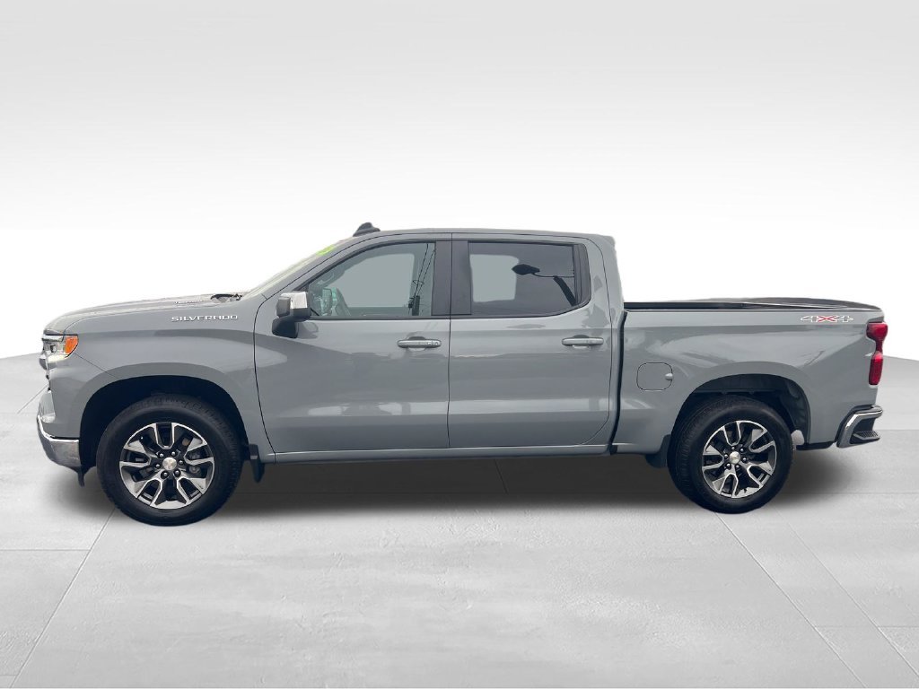 Used 2024 Gray Chevrolet LT image 2