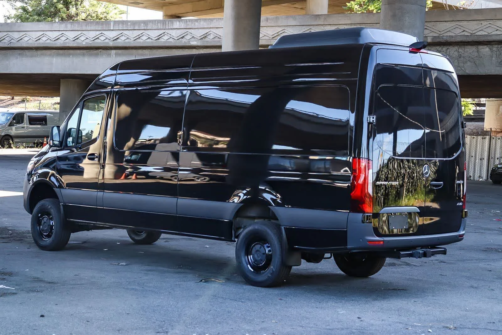 New 2026 Obsidian Black Metallic Mercedes-Benz Cargo 170WB High Roof AWD 2.0L I4 Diesel Turbo HO image 6