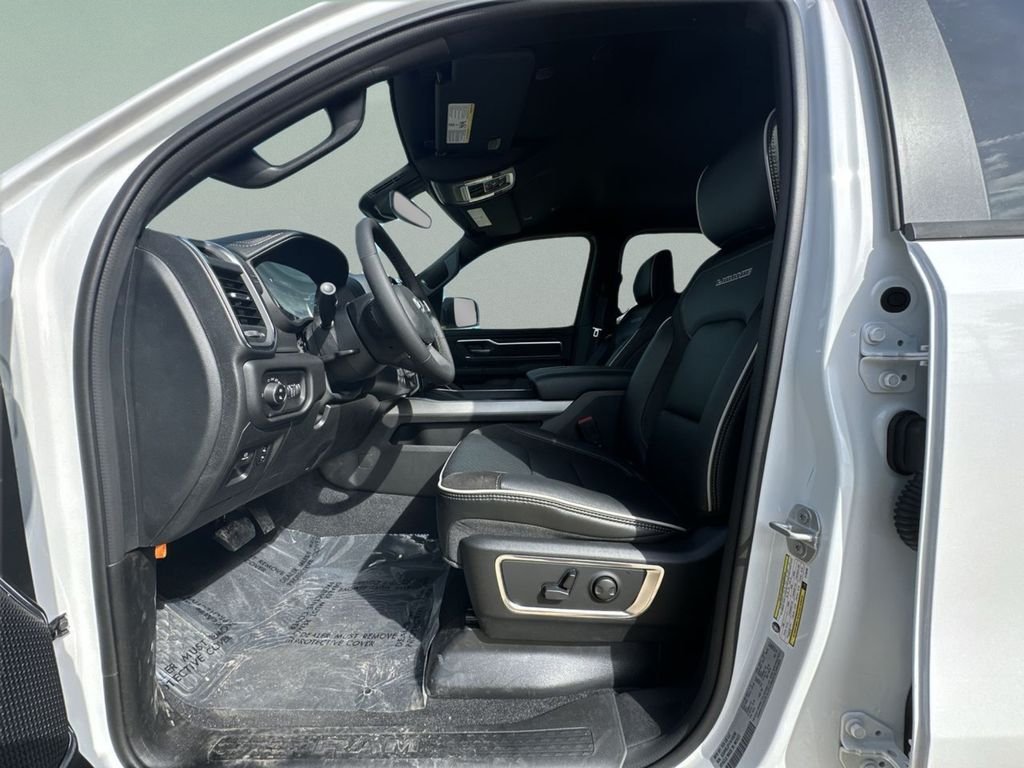 New 2026 Bright White Clear-Coat Exterior Paint RAM Laramie image 10