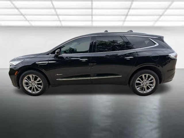 Used 2024 Ebony Twilight Metallic Buick Avenir image 32