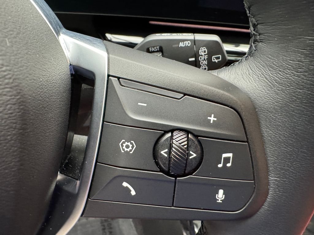 2025 BMW X1 28i - Photo 15