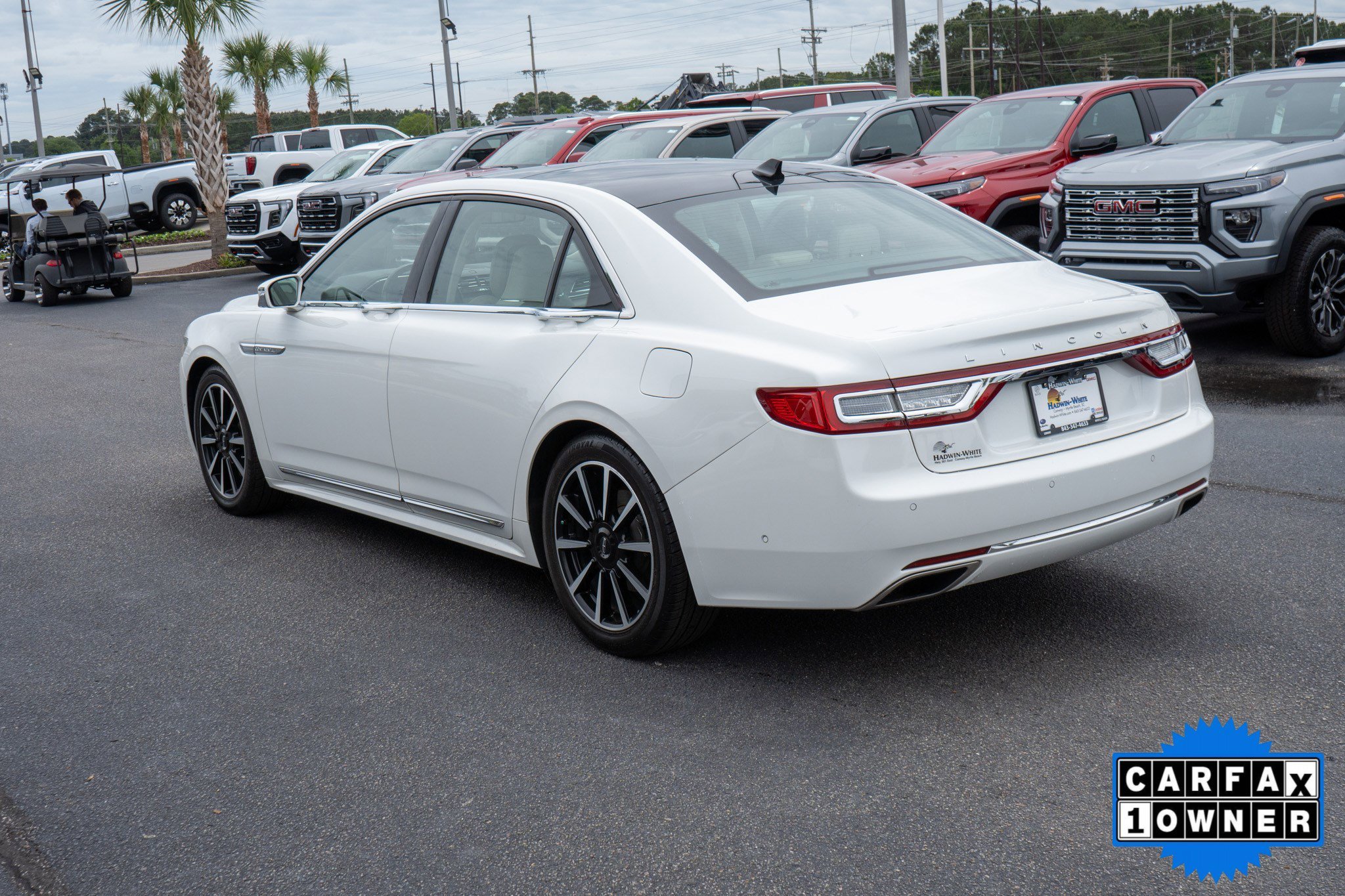 Used 2020 White Lincoln Reserve image 5