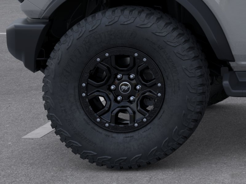 New 2026 Avalanche Gray Ford Outer Banks® image 46