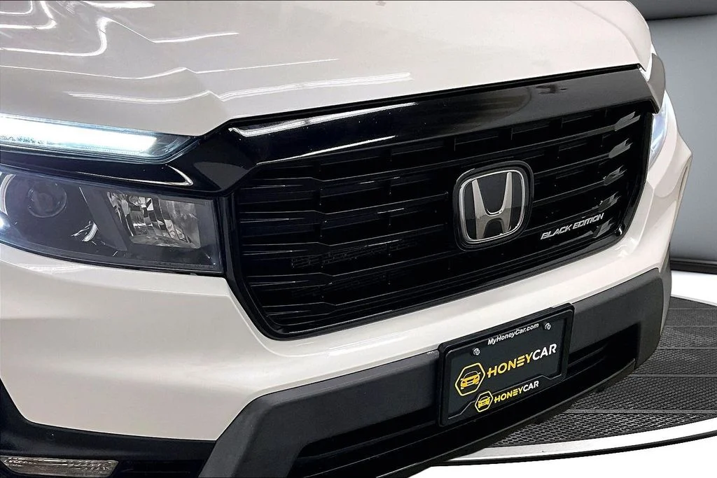 Used 2021 White Honda Black Edition image 32