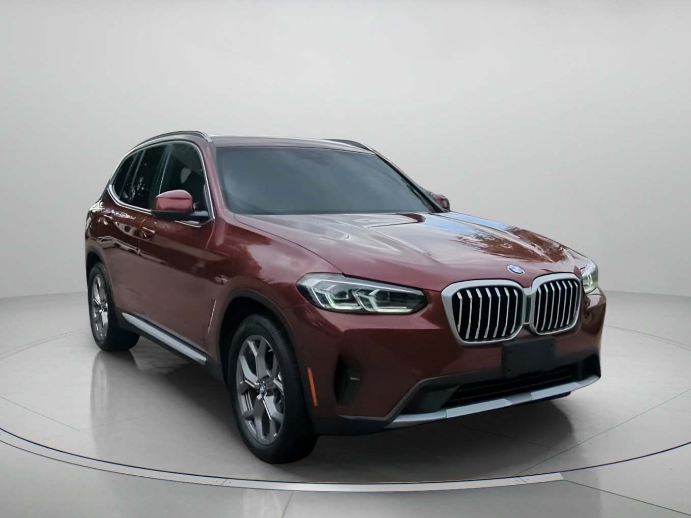 Used 2024 Aventurin Red Metallic BMW sDrive30i image 3
