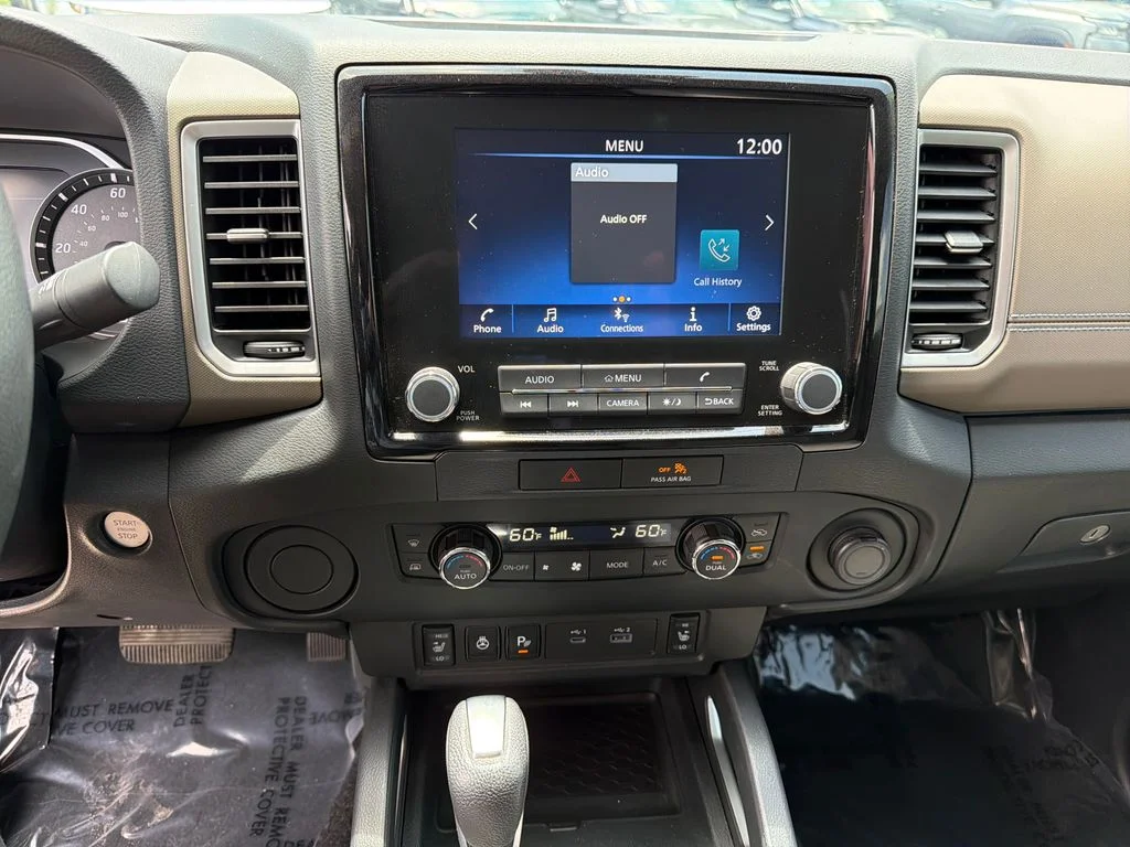 2022 Nissan Frontier SV - Photo 25