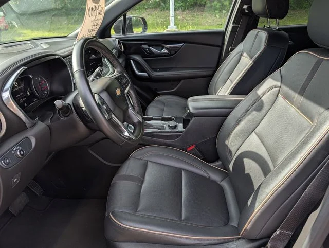 Used 2024 Black Chevrolet Premier image 14