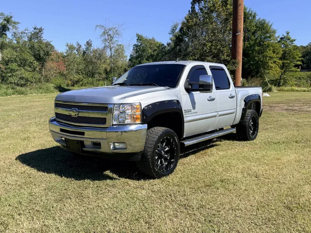 2013 Chevrolet Silverado 1500 LT 4x4 4dr Crew Cab 5.8 ft. SB