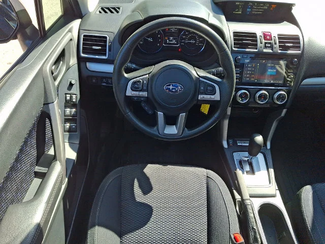 Used 2018 Black Subaru 2.5i Premium image 13