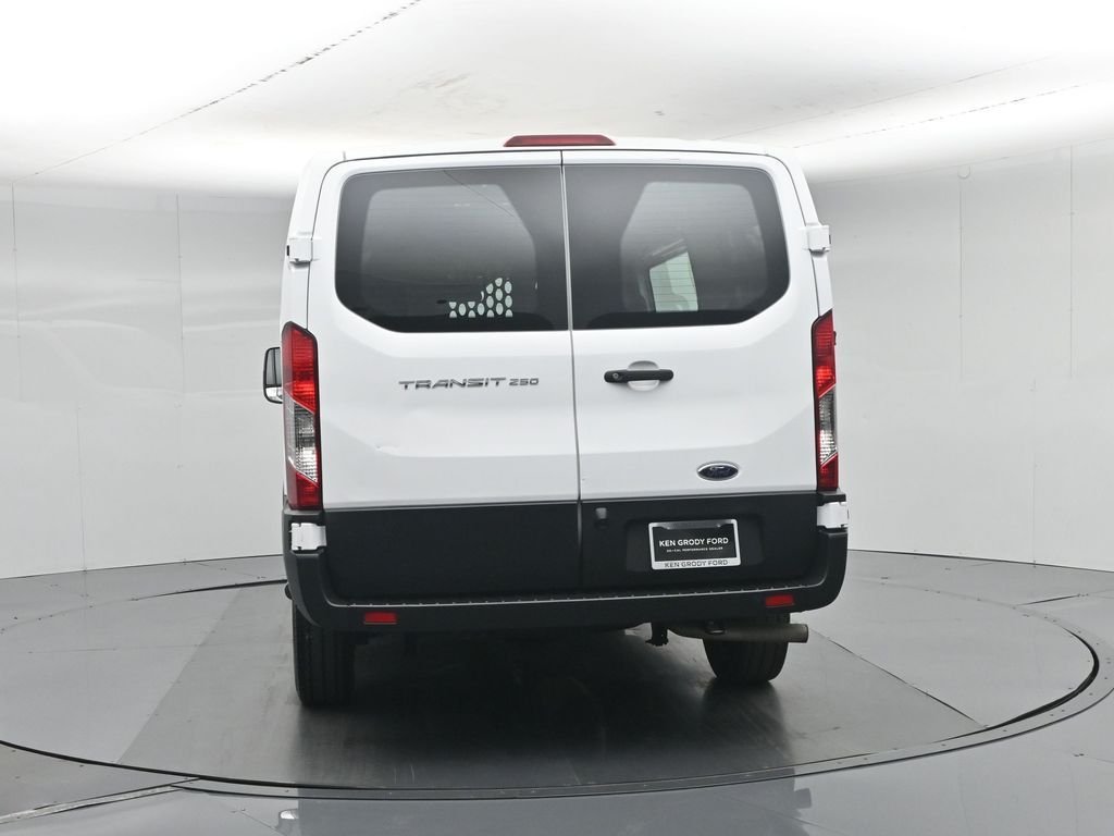 Certified Used 2025 White Ford Base image 28