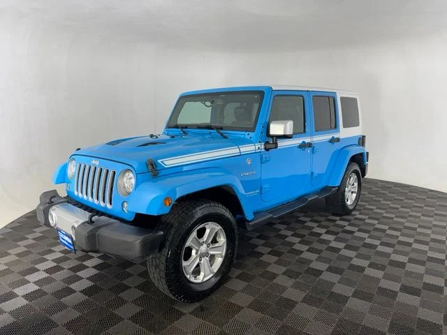 Used 2017 Blue Jeep Unlimited Sahara image 4