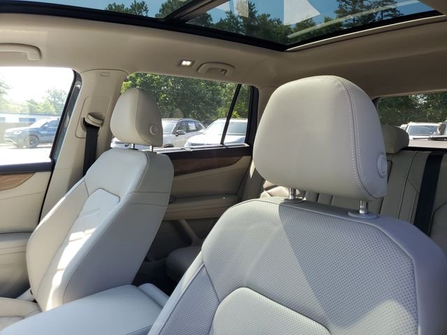 New 2026 Gray Volkswagen 2.0T SE w/Technology image 16
