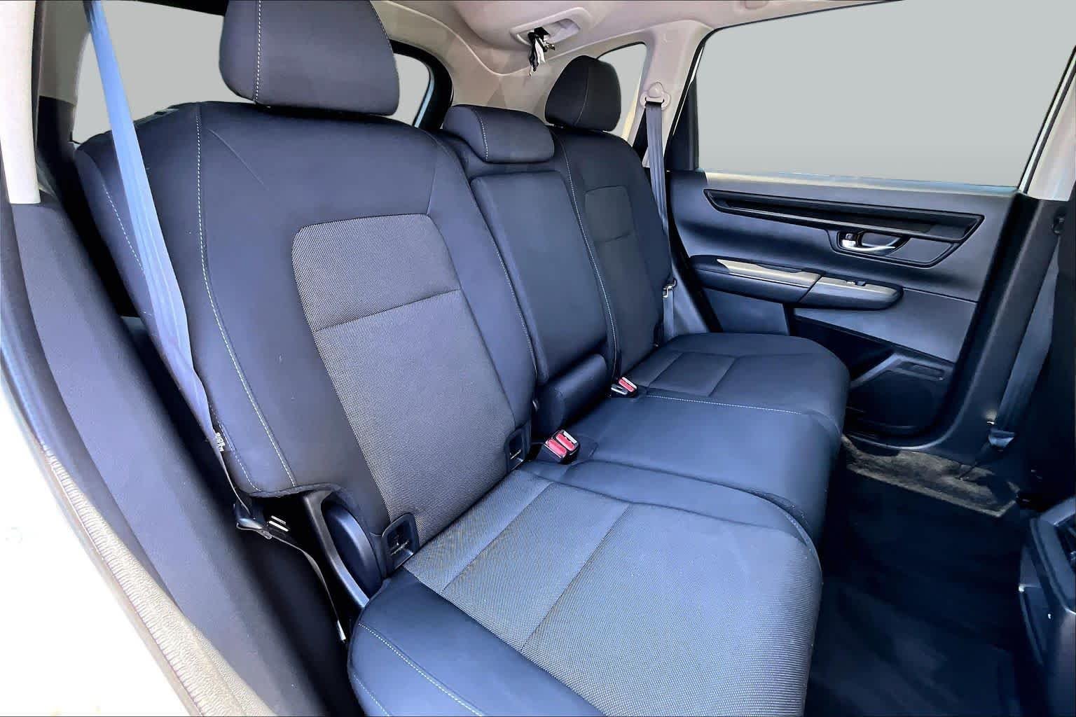 Used 2025 Platinum White Pearl Honda EX image 21