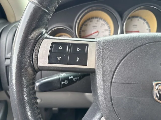 Used 2010 Black Dodge SXT image 26