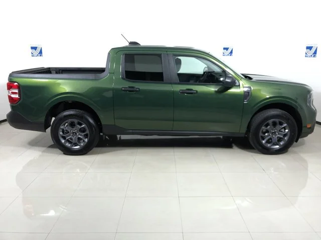 New 2025 ERUPTION GREEN Ford XLT 2.5L Hybrid Super Crew Cab image 6