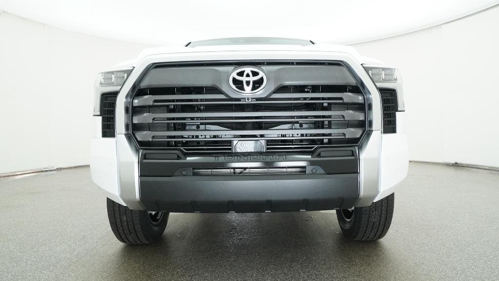 2026 Toyota Tundra Limited - Photo 11