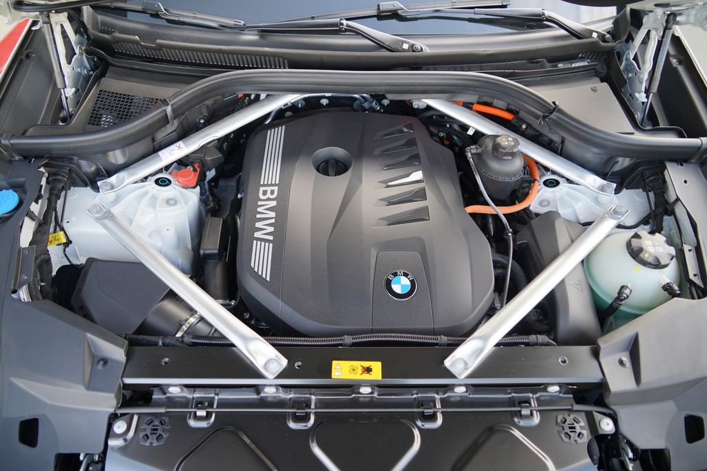 2026 BMW X5 50e - Photo 21