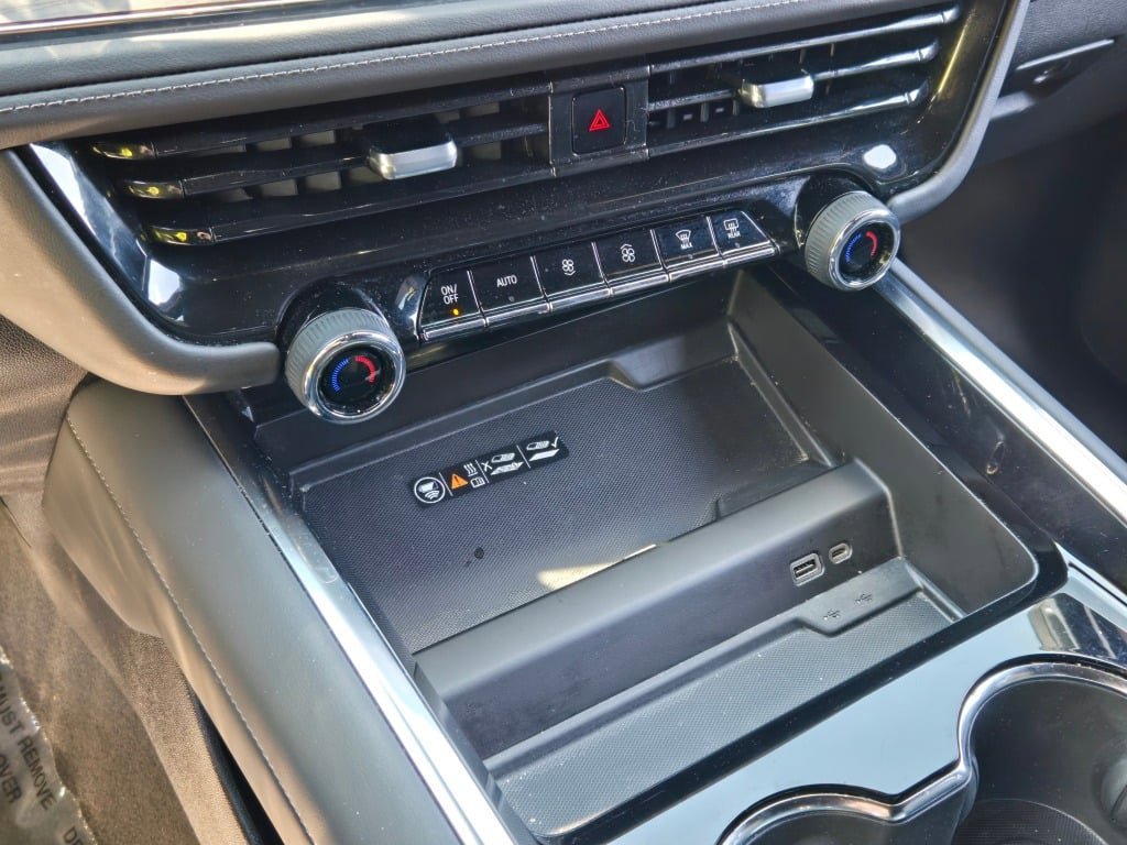 2025 Chevrolet Tahoe LT - Photo 29