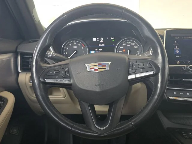 Used 2020 Crystal White Tricoat Cadillac Luxury image 14