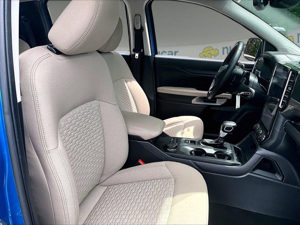 Used 2024 Blue Ford XLT image 11