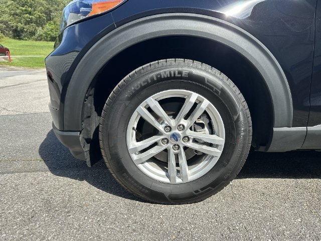 Used 2022 Agate Black Metallic Ford XLT image 27