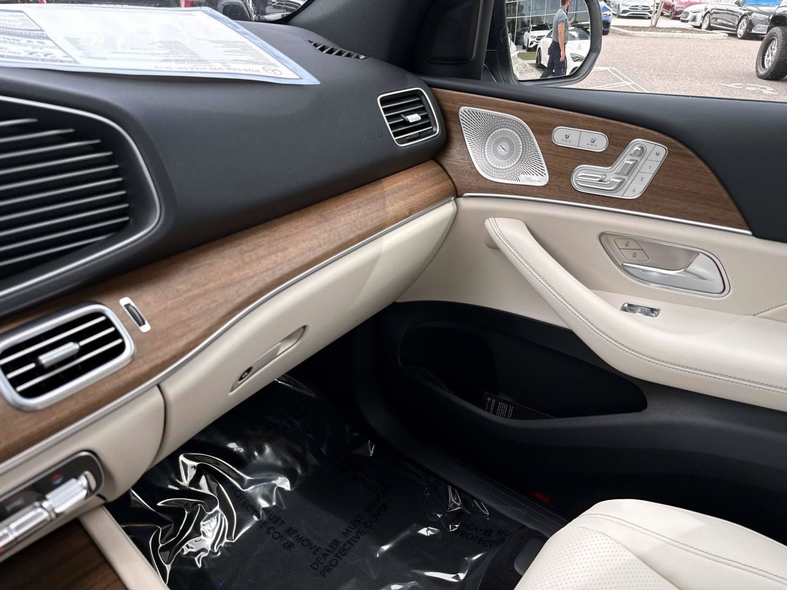 New 2026 Polar White Mercedes-Benz 350 4MATIC® SUV image 26