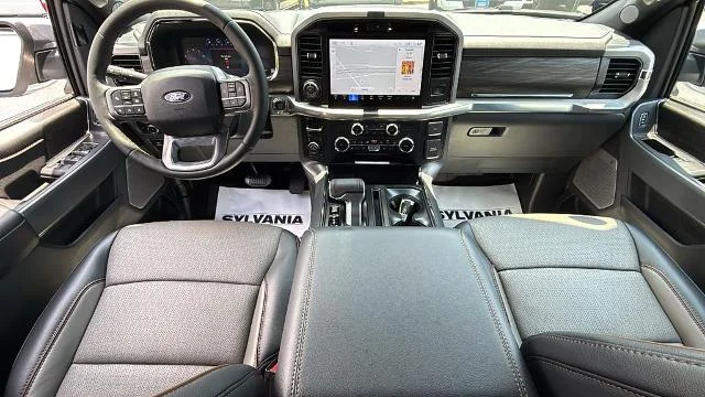 New 2026 Oxford White Ford Lariat® image 38