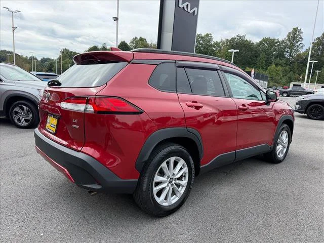 Used 2022 Red Toyota LE image 14