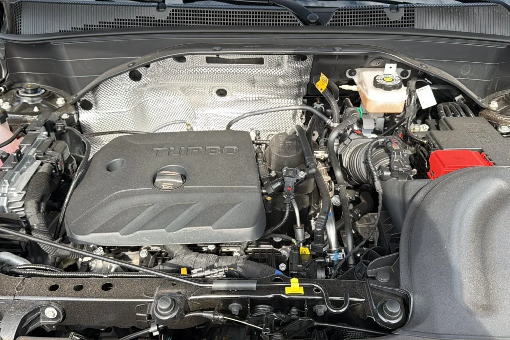 New 2026 Mosaic Black Metallic Chevrolet LT image 10