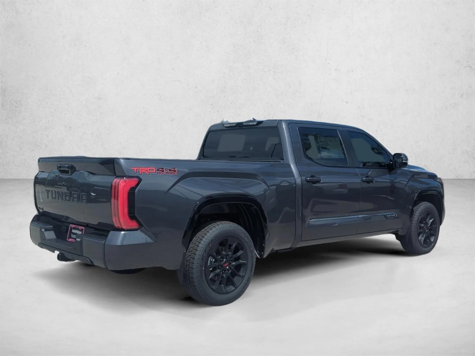 Used 2026 Magnetic Gray Meta Toyota Platinum image 5