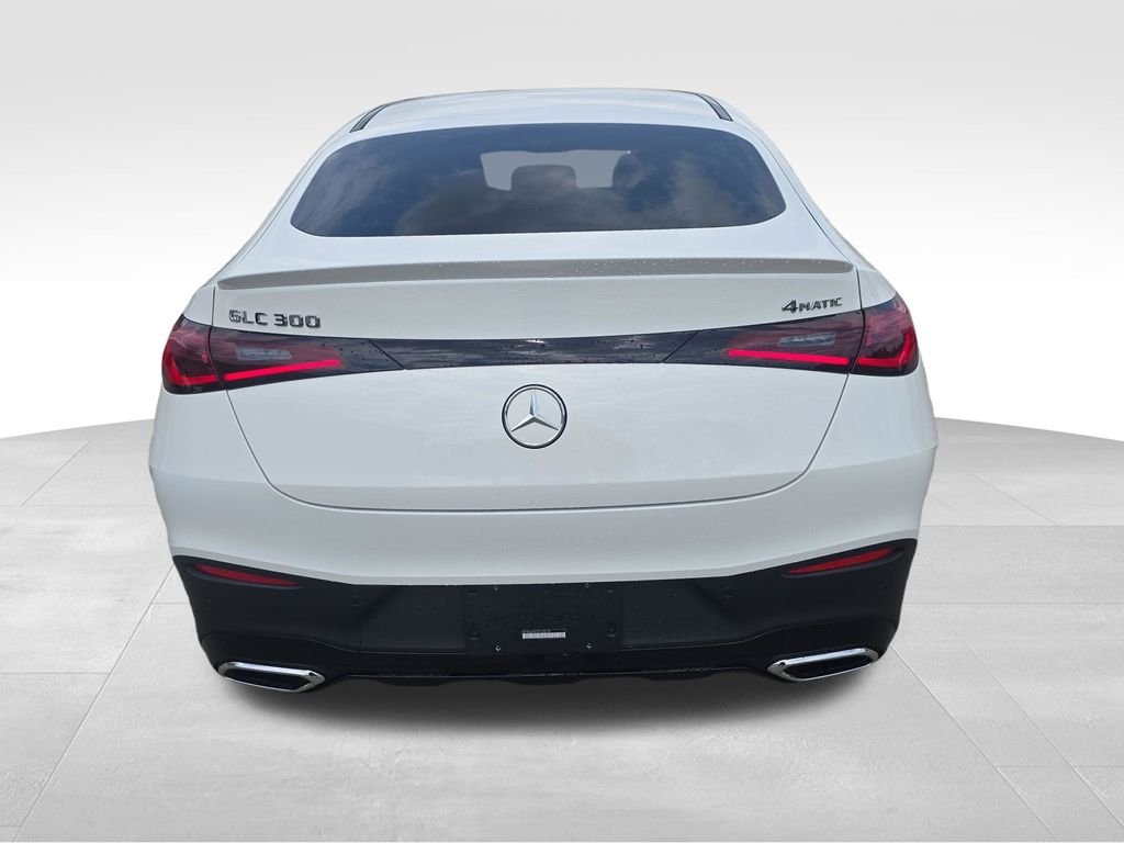 New 2026 Polar White Mercedes-Benz GLC 300 image 4