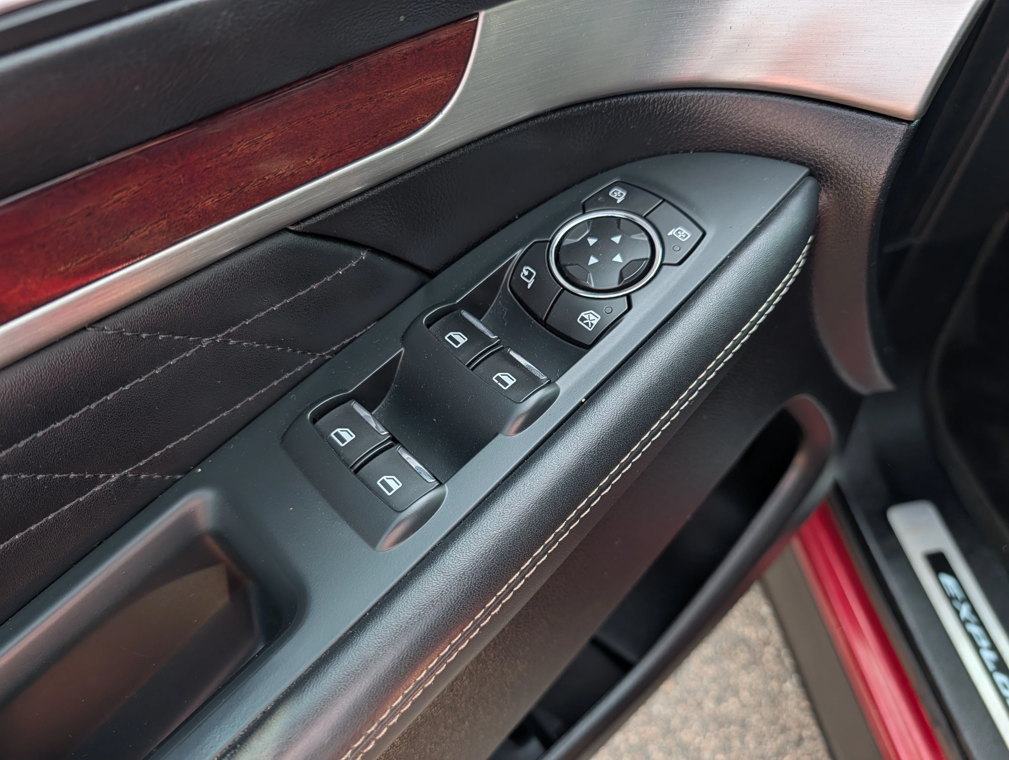 Used 2018 Ruby Red Metallic Tinted Clearcoat Ford Platinum image 25