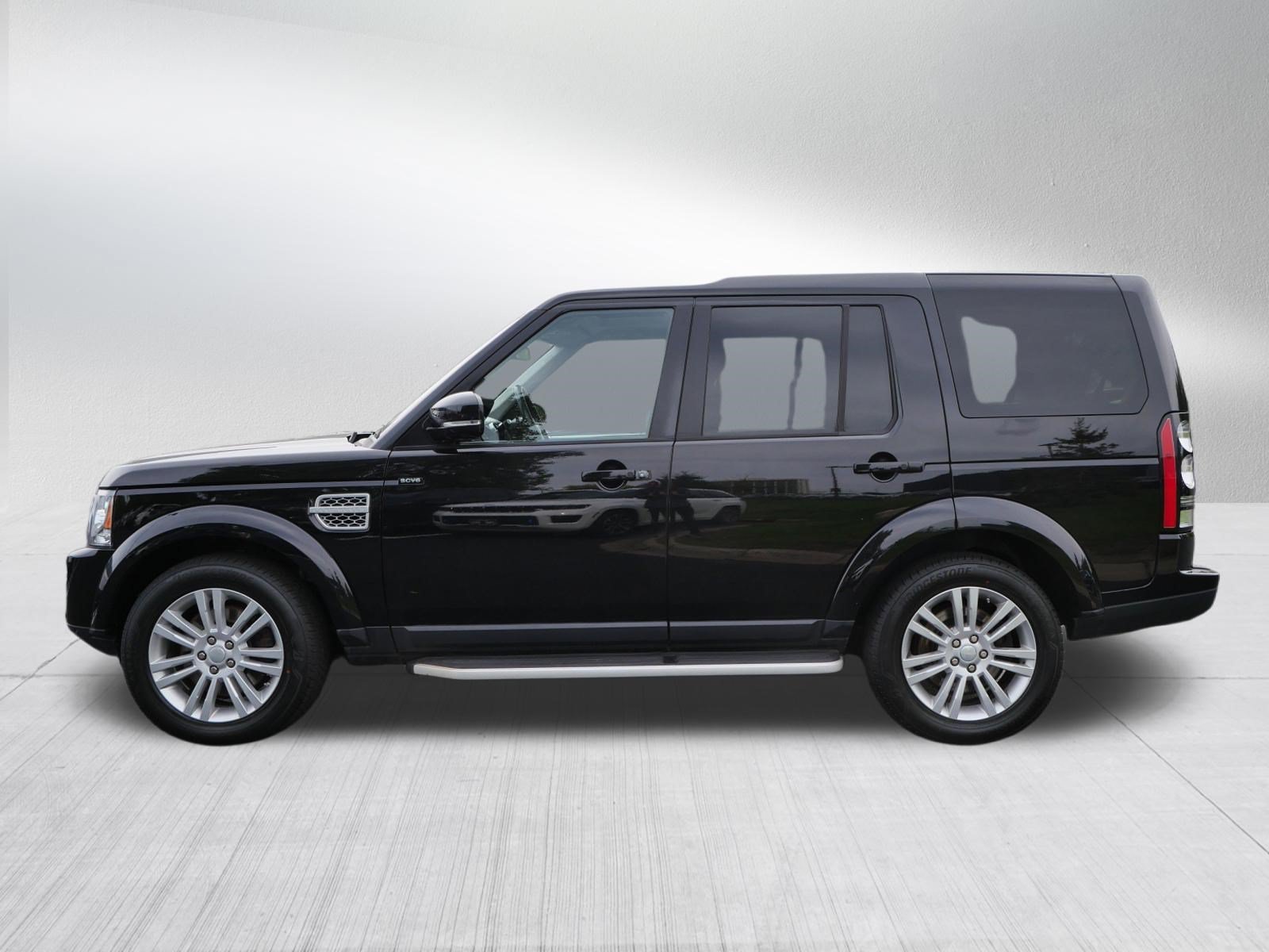 Used 2016 Land Rover LR4 HSE LUX with VIN SALAK2V65GA801303 for sale in Golden Valley, MN
