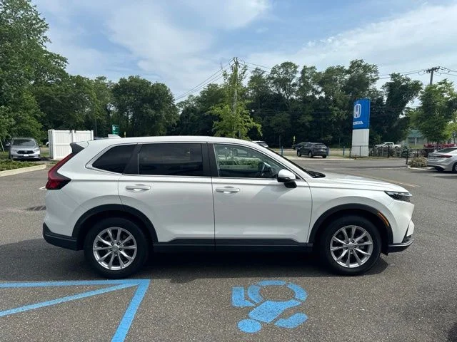 Certified Used 2023 Platinum White Pearl Honda EX-L image 9